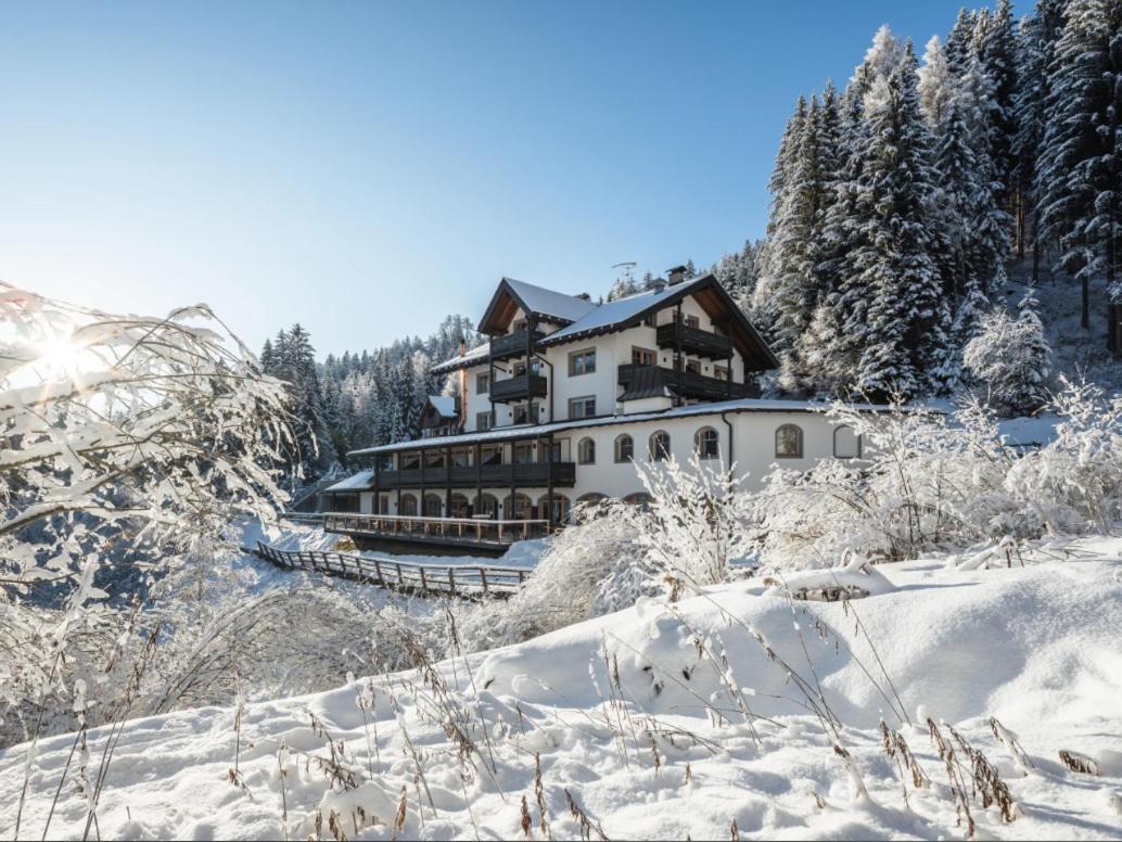 Hotel Bad Waldbrunn Monguelfo-Tesido Exterior foto